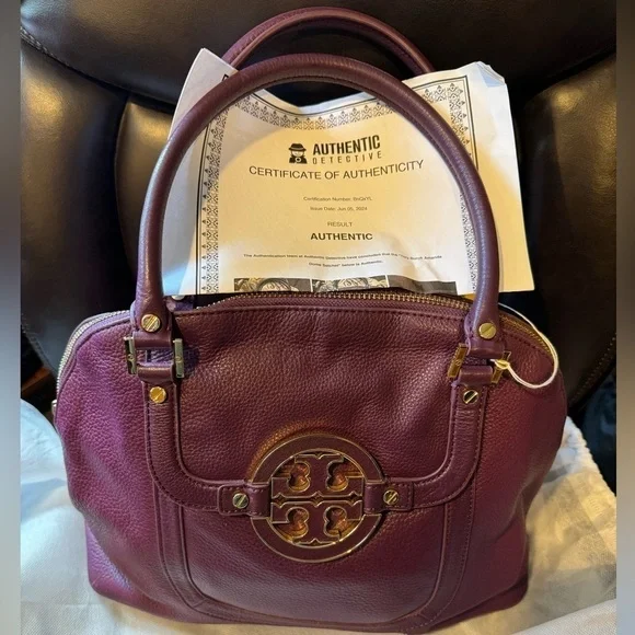 Tory Burch Amanda Purple Leather with COA - Picture 2 of 16